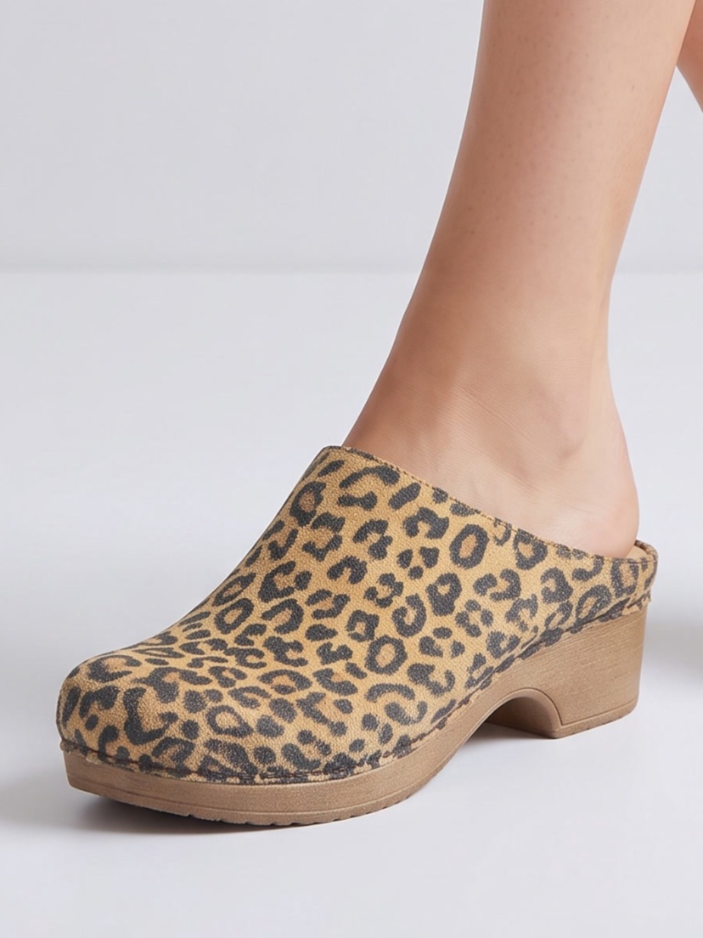 DANSKO • Leopard Print Leather Platform Mule Clogs EU 38 / US 7.5-8